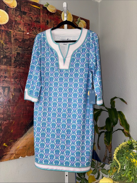 Caribbean Joe Dresses & Skirts - Caribbean Joe Blue & Teal Shell-Print Tunic Dress with White Trim Size M NWT